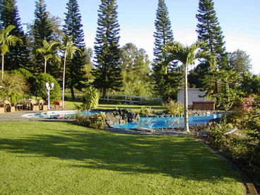 Paradise Perfect-2 Pools & Waterfalls,  Hot Tub, 6-7 Bdrm 5 Acres 180 Ocean View