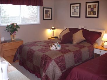 Creekside B&B and Suite - Burlington