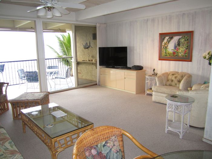 View Maui Lokelani Oceanfront Spacious